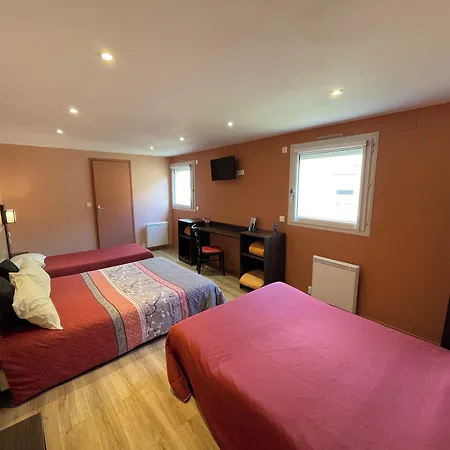 Brit Saint-quentin Hotel 2*
