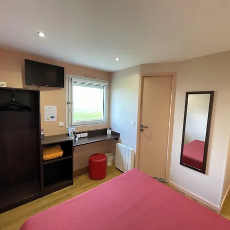 Brit Saint-quentin Hotel