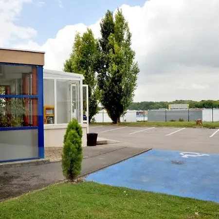 Brit Saint-quentin Hotel 2*