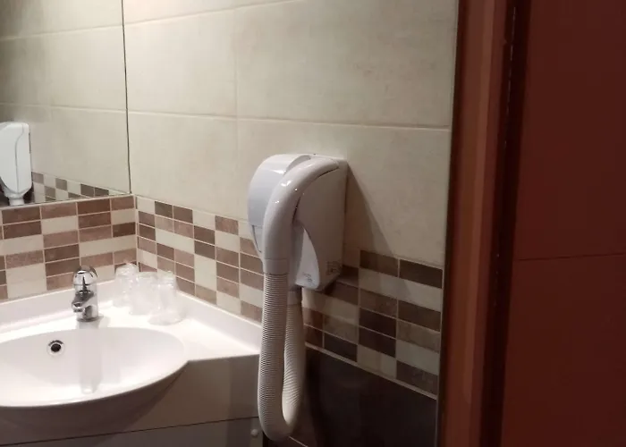 Brit Saint-quentin 2*